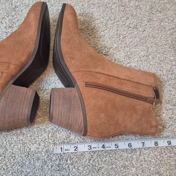 Frye Sandra Chelsea Suede Ankle Block Heel Boot Size 9 - Picture 5 of 7